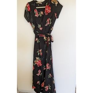 Cinthy Q Floral Wrap Dress